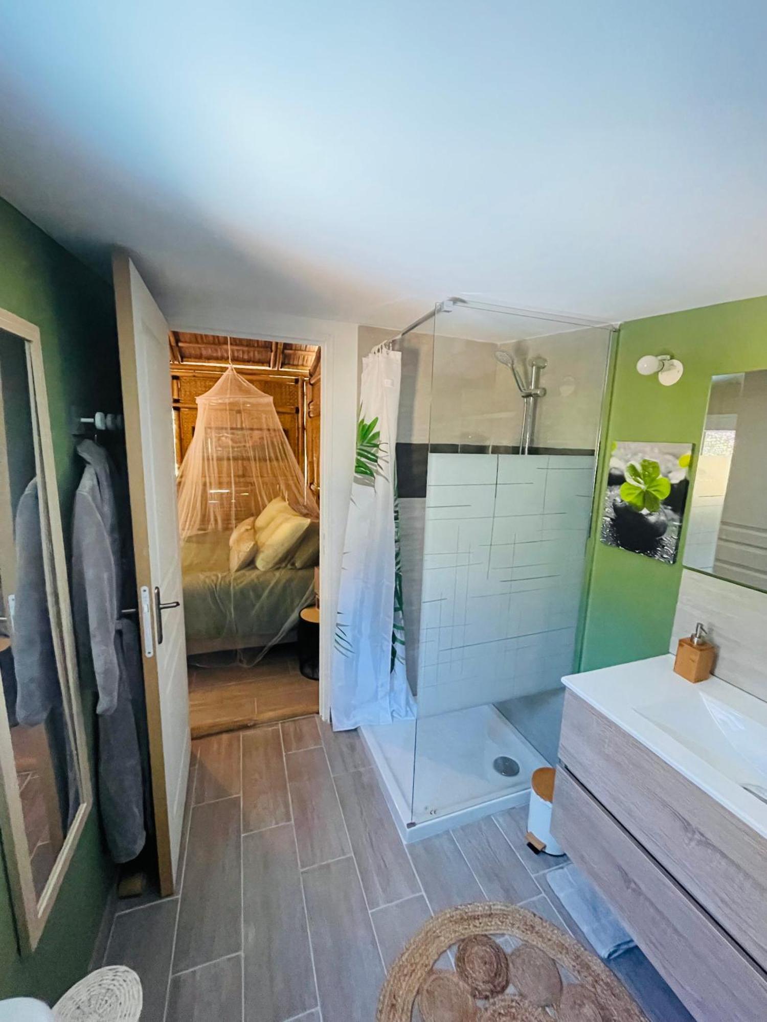 Suite Bambou Bien-Etre A Bali - Le Soleil Des Cevennes Saint-Jean-du-Gard Kültér fotó