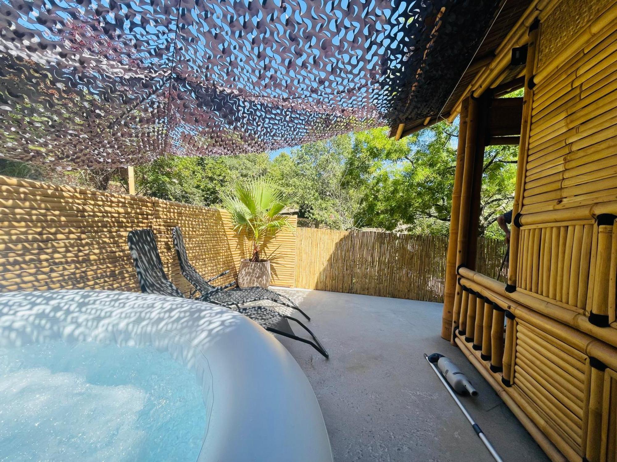 Suite Bambou Bien-Etre A Bali - Le Soleil Des Cevennes Saint-Jean-du-Gard Kültér fotó